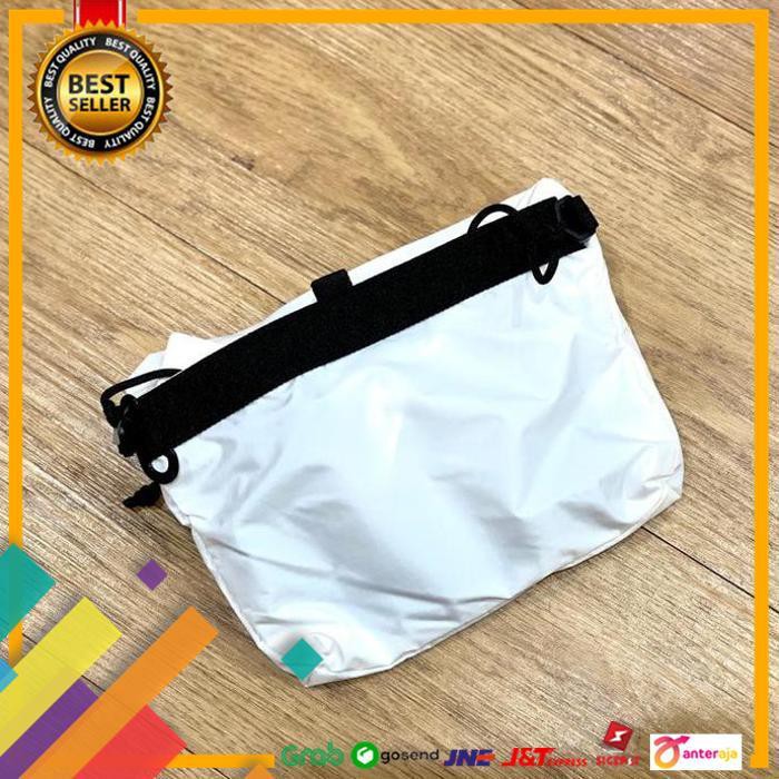 HOT DEAL.. SALE TAS SELEMPANG UNIQLO ORIGINAL ..TERLARIS