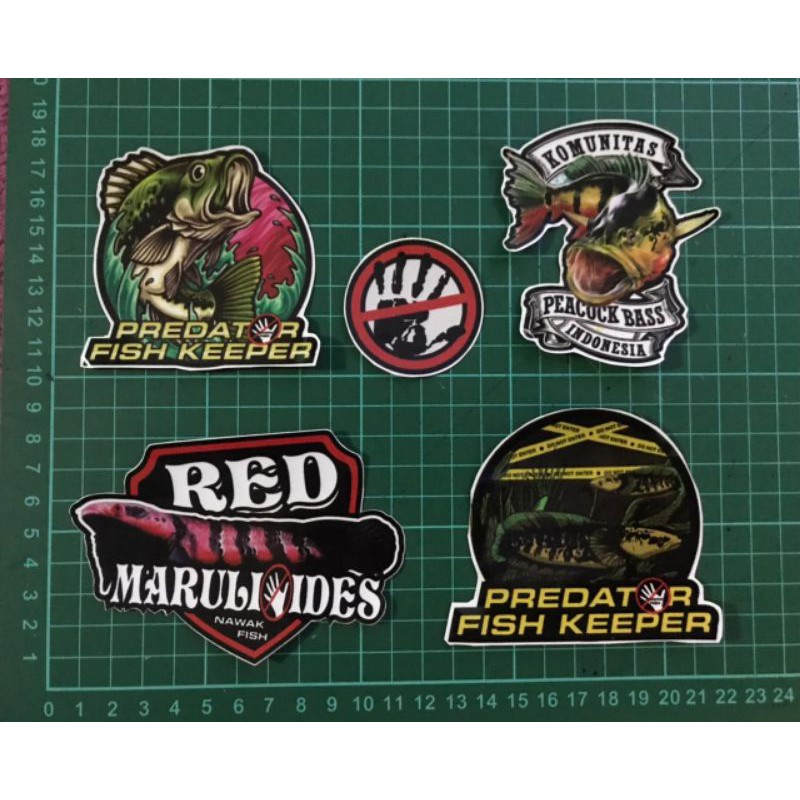 STIKER AQUARIUM IKAN PREDATOR