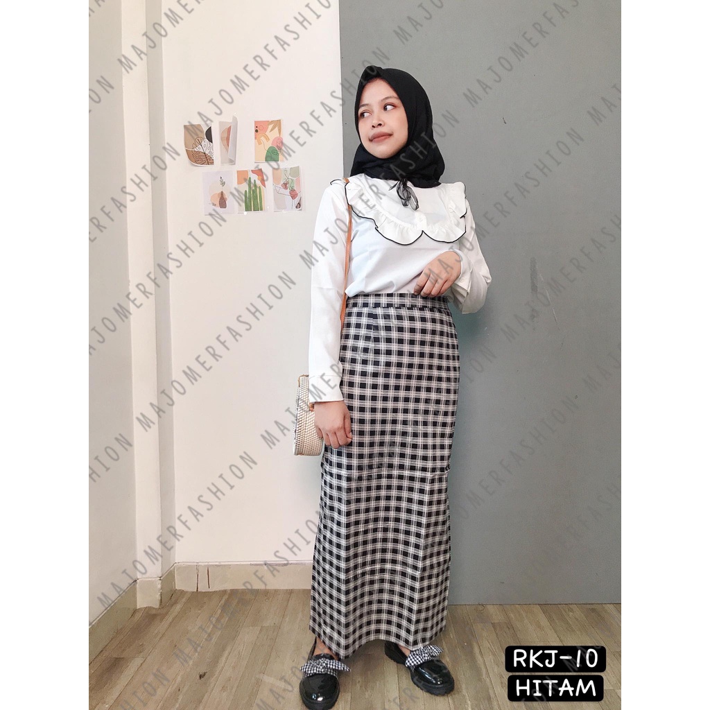 MAJOMER ® | ISHAK TARTAN LONG SKIRT - ROK PANJANG SEMI SPAN-RKJ-10 HITAM