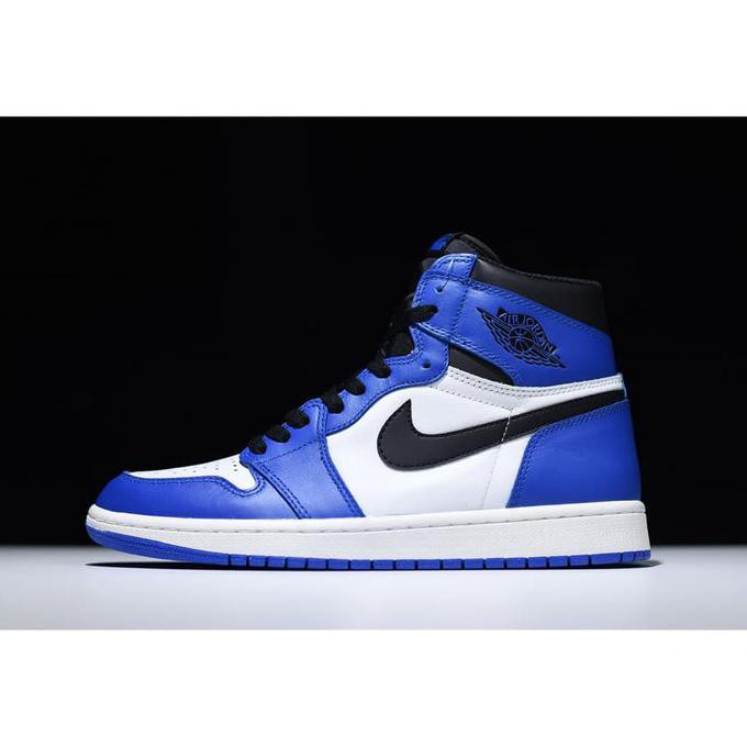 royal aj 1