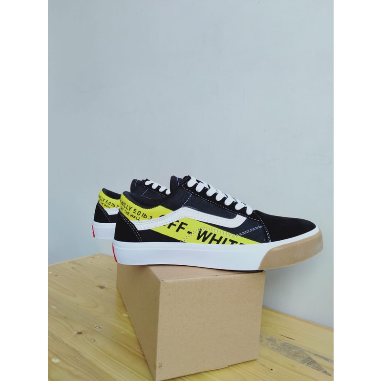 Sepatu Sneakers Premium Sepatu Pria Sneakers Sepatu Sneakers Wanita Off White Premium Quality Terlaris