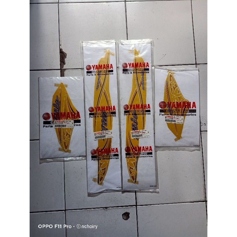 striping graphic mio kuning sporty bunga original