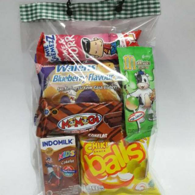 

Paket Snack ultah / bingkisan ultah anak ~Meriah B~
