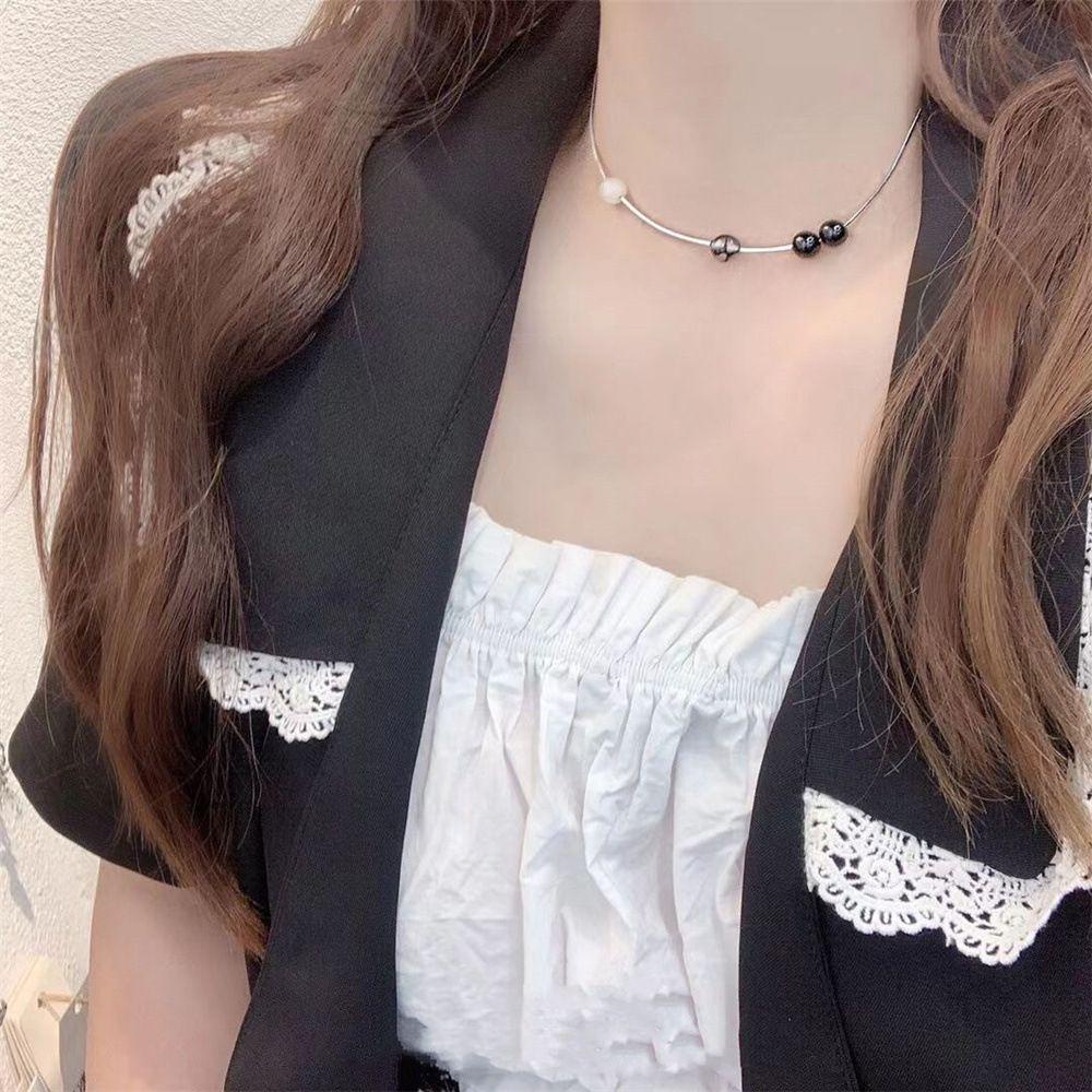 Kalung Rantai Klavikula Bahan Titanium Steel Gaya Korea Untuk Wanita