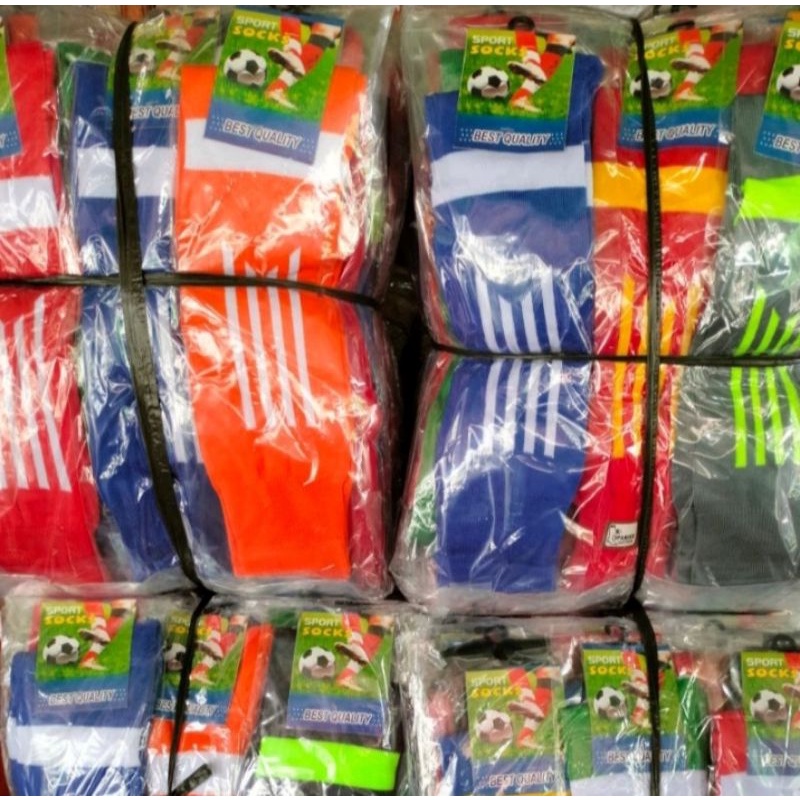 1 lusin 12 pasang kaos kaki BOLA panjang selutut motif garis garis bahan GREES / jangan tergiur dengan harga murah kalau tidak mau di kecewain / belajar lah jadi konstumer yang pandai dan bijak dalam membeli barang