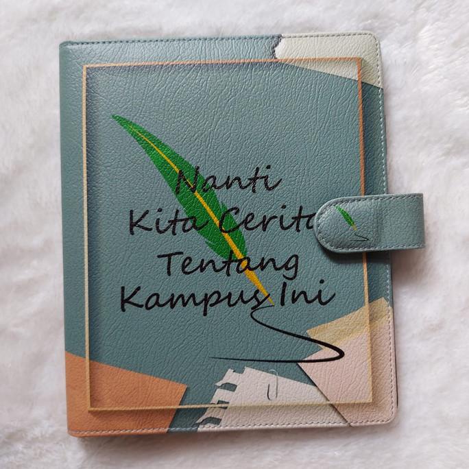 

Binder Printing Motip Cerita Kampus A5 Dan B5 Terlaris