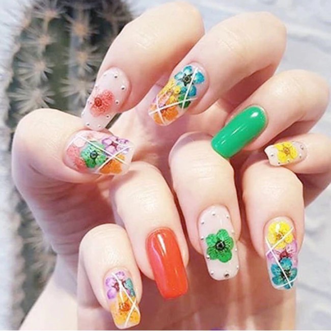 ACC BUNGA KERING DRIELD FLOWER NAIL ART GEL POLISH