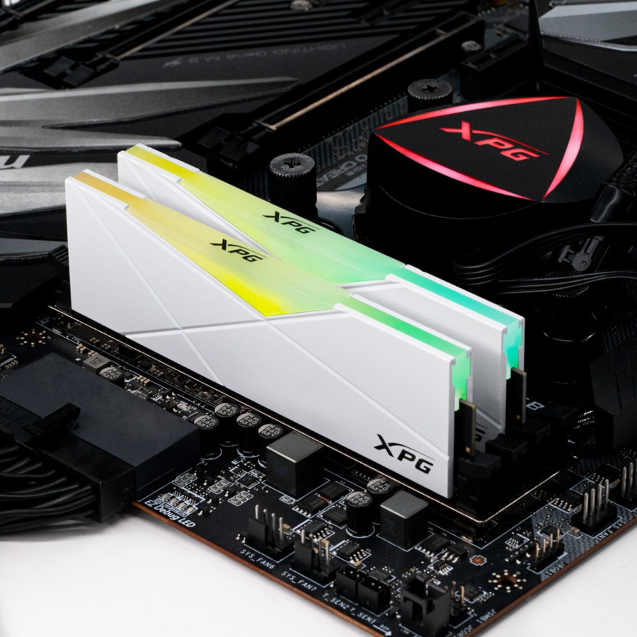 ADATA XPG SPECTRIX D50 WHITE RGB DDR4 PC25600 3200MHz 32GB ( 2x16GB ) AX4U32008G32A-DW50