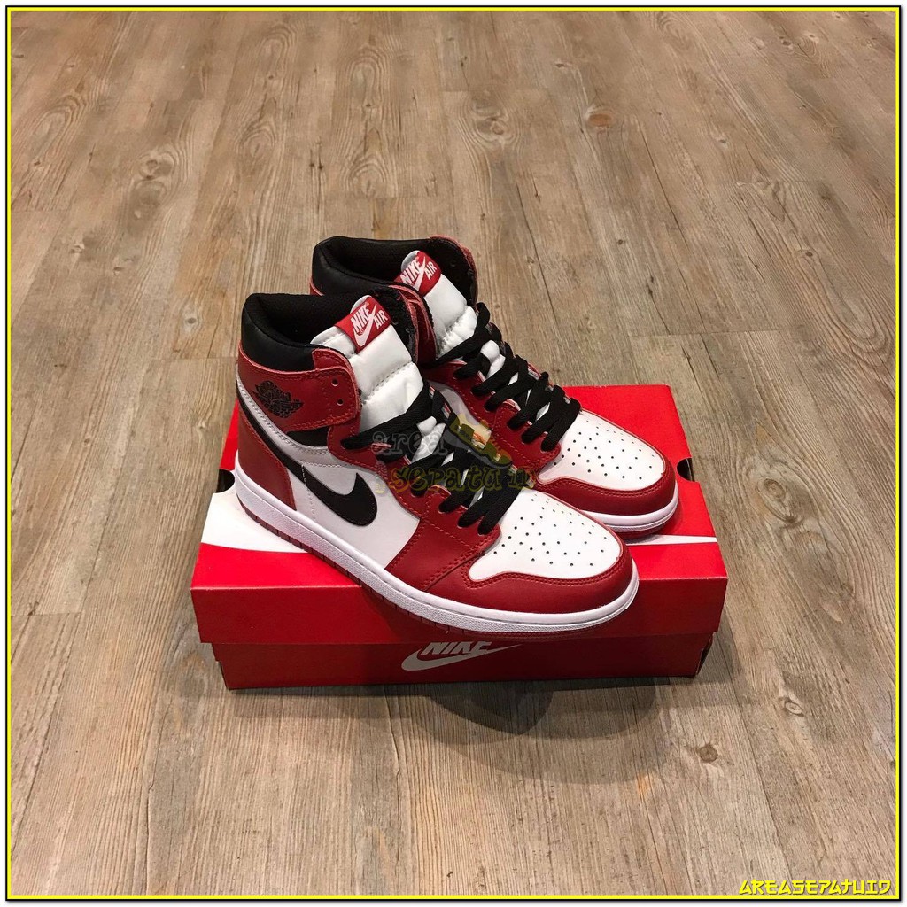Sepatu Nike Air Jordan 1 OG Chicago Pria Premium Original Black Red