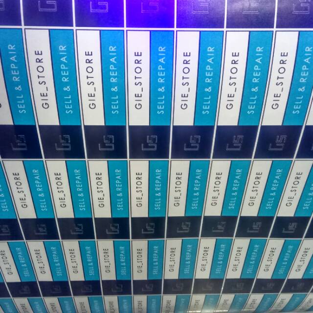 

cetak stiker Pvc UV