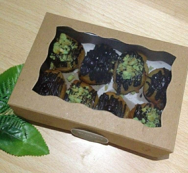 Dus Brownies/kue Kraft Laminasi Lubang Full Bukaan Depan  Uk. 16x11x5 Cm