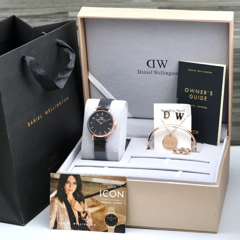 [BISACOD] JAM TANGAN WANITA CEWEK WD GIFTSET KALUNG ANTING CINCIN GELANG CEWEK KADO SET CEWEK MURAH 