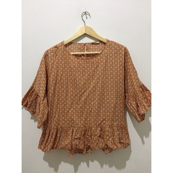 preloved-blouse batik uniqlo