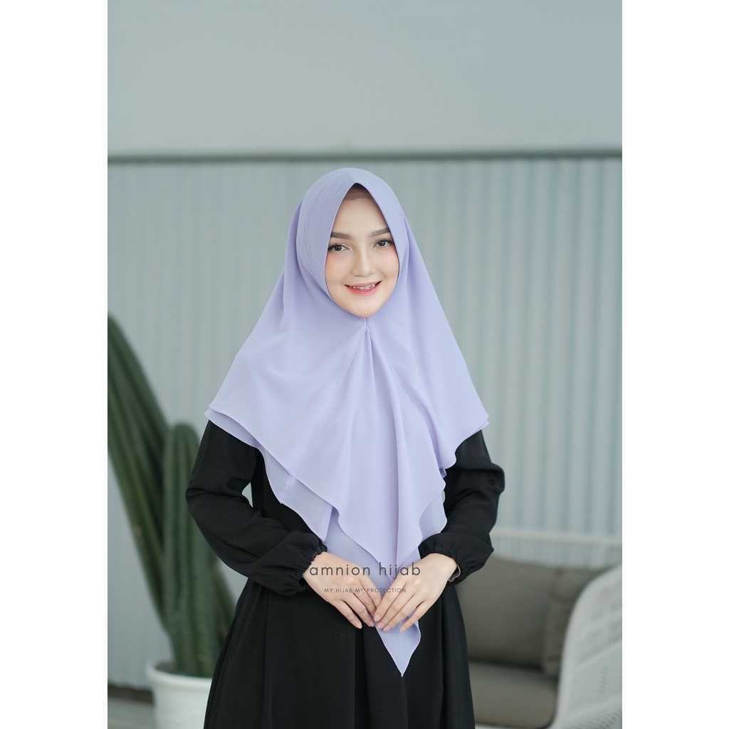 Khimar Aara / Hijab instan dua layer warna lilac by amnion hijab