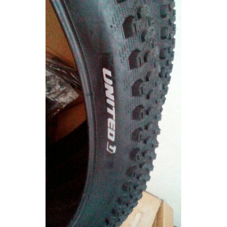 Ban Luar Sepeda Merk United Size 26 X 1.95