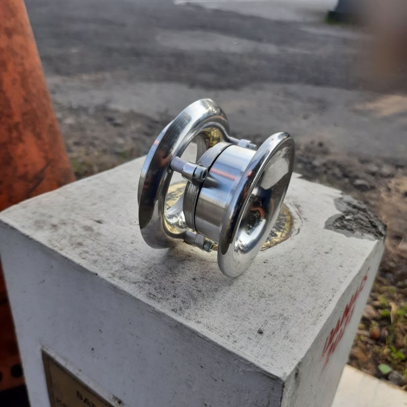 Velocity Corong Karbu Tumpuk Tingkat Corong Karbu Donat PE/PWK 30