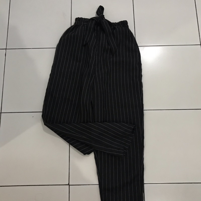 PRELOVED STRIPE PANTS