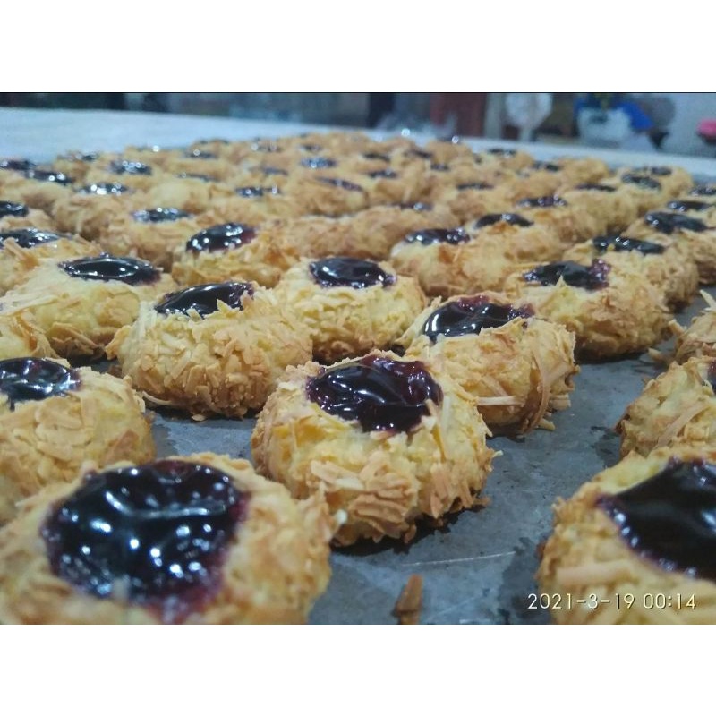 

thumbprint cookies
