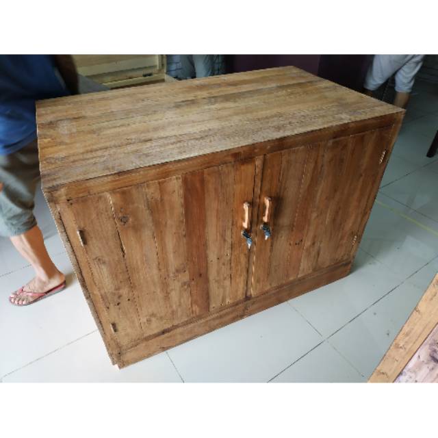 Lemari rak jati belanda