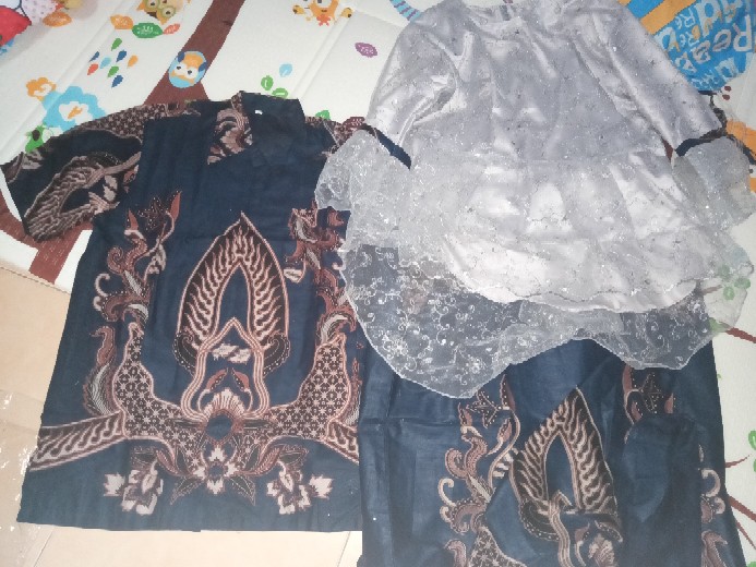 Jumbo/standar Bisa Pisah Couple Batik Anjani Kebaya Set