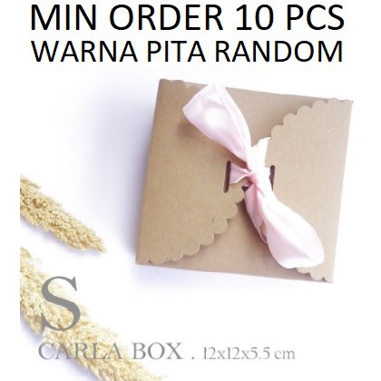 

CB03 12x12x5.5 Carla S Box Cookies Toples Kue Kering 250 gr Dus Souvenir Hampers