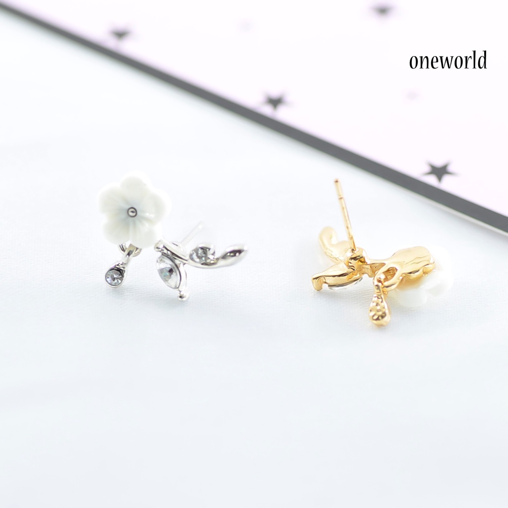 OW@ Earrings Flower Leaves Shape Design Beautiful Alloy Rhinestone Inlaid Ear Stud for Daily Life