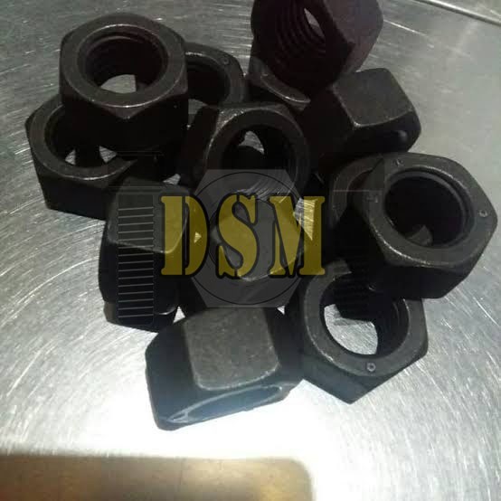 Hex Nut / Mur Baja Hitam M22 Grade 8.8 Pitch 2,5 Kunci 32