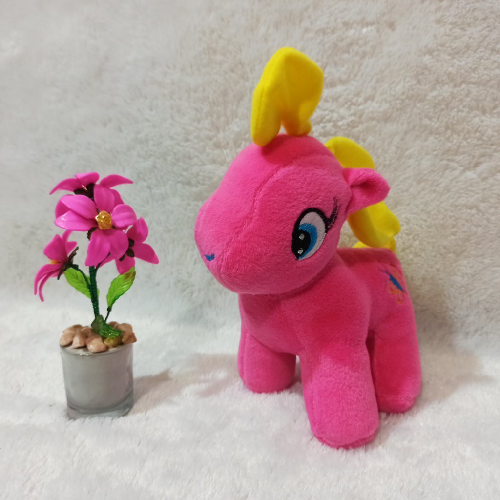Boneka kuda poni size s