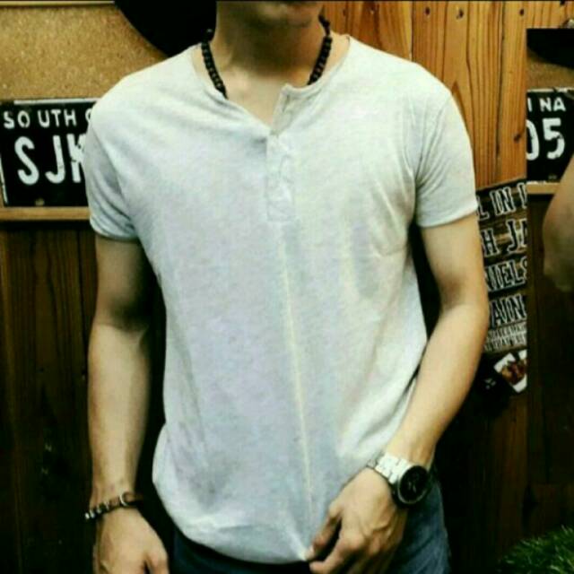 Kaos Polos Putih Kancing Desain Kaos Menarik Kaos Polos Putih Kancing Desain Kaos Menarik
