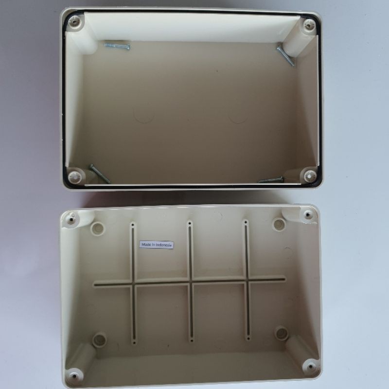 DURADUS JUNCTION BOX OUTDOOR UNTUK LISTRIK 220x150x120MM