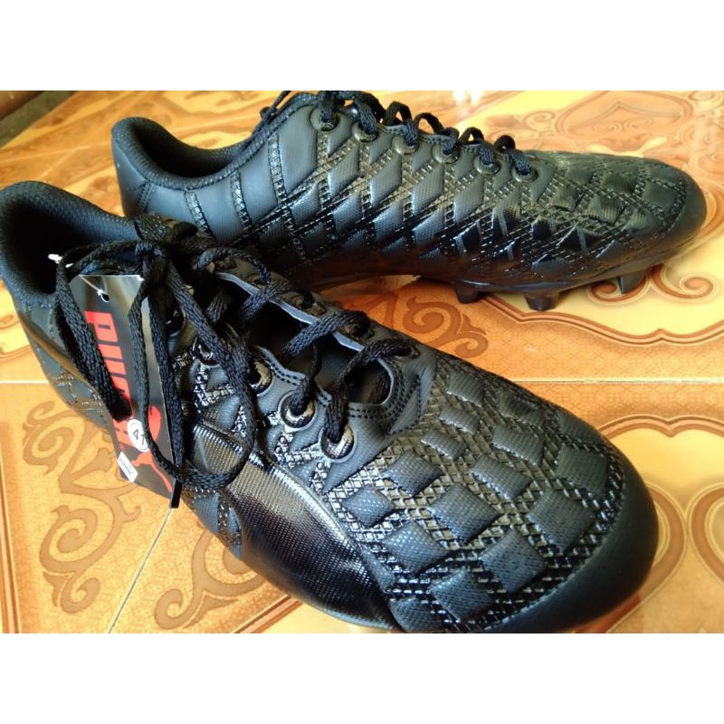 SEPATU BOLA KOMPONEN GRADE ORI