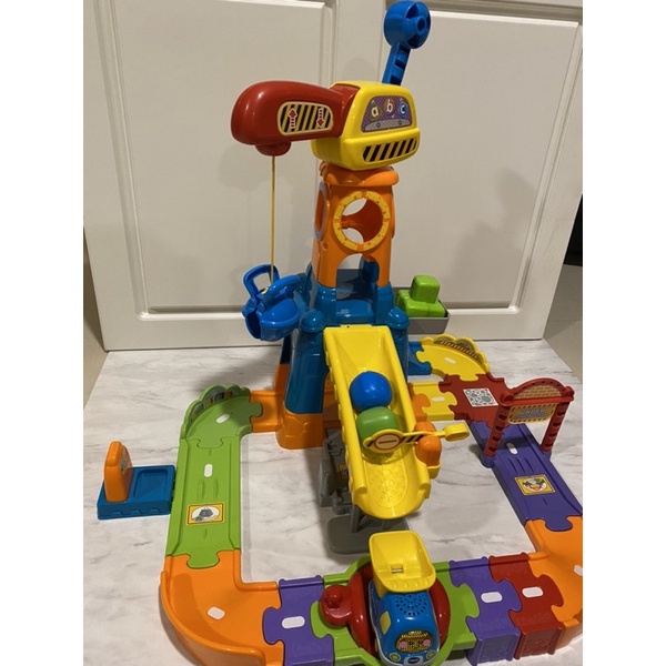 VTECH GO! GO! SMART WHEELS CONSTRUCTION PLAYSET (preloved)