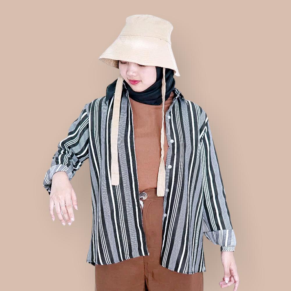 BEFAST - ZFS OOTD Kemeja LIAM / MAMBA STRIPE SHAKILA SHIRT / Kemeja Salur Stripe / Atasan Lengan Panjang / Fashion Wanita Kekinian 2022 / Kem Bisa Di Jadikan Outer / Pakaian Wanita Casual / Outfit Wanita Hijab / Kemeja Trendy