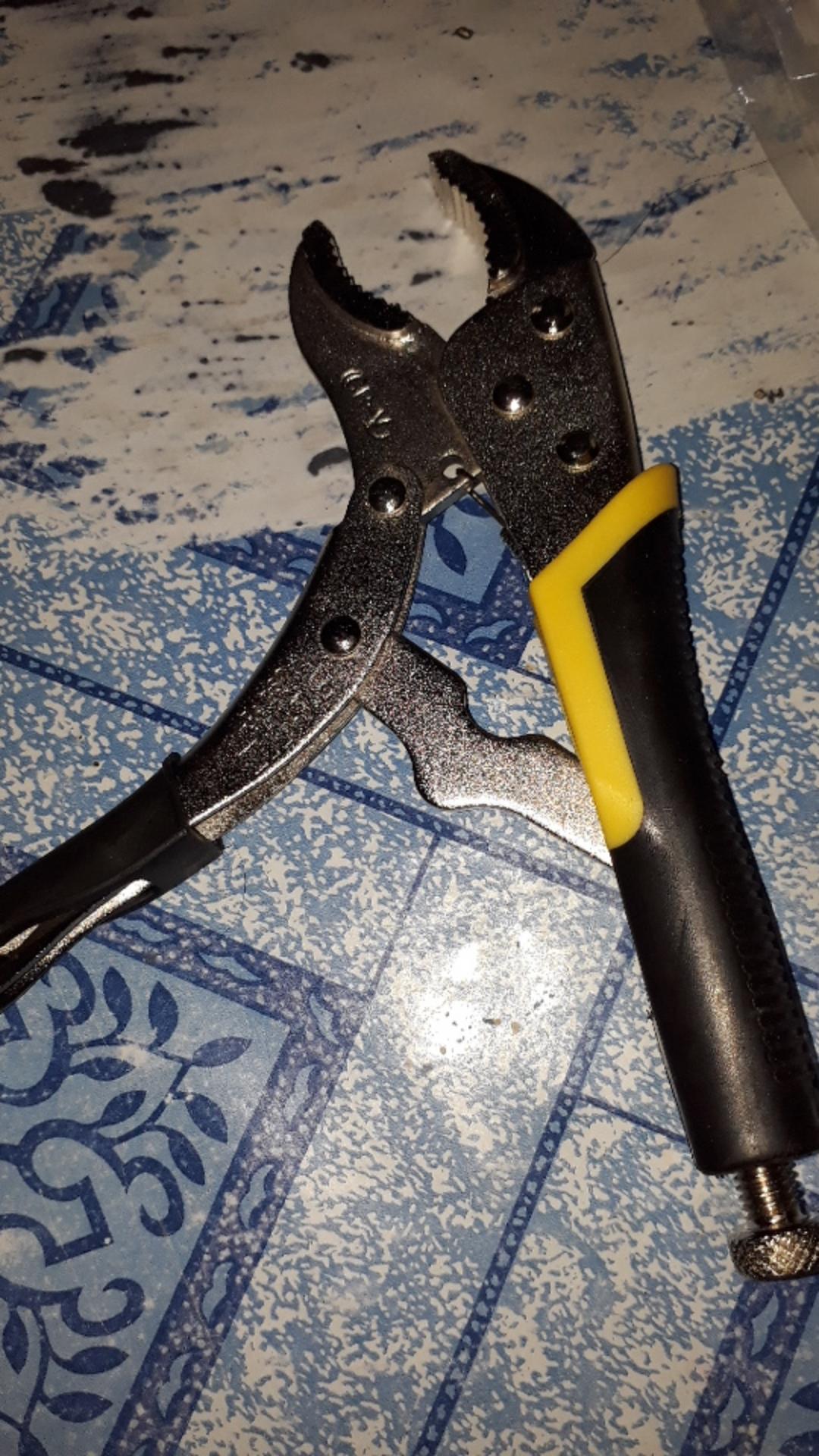 Tang Buaya Jepit Gagang Besi 10