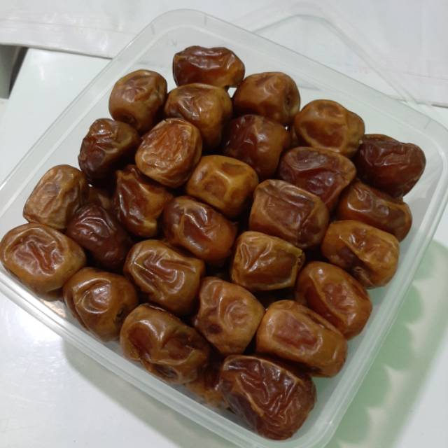 

Kurma Sukari 500gr & 1kg kemasan thinwall.