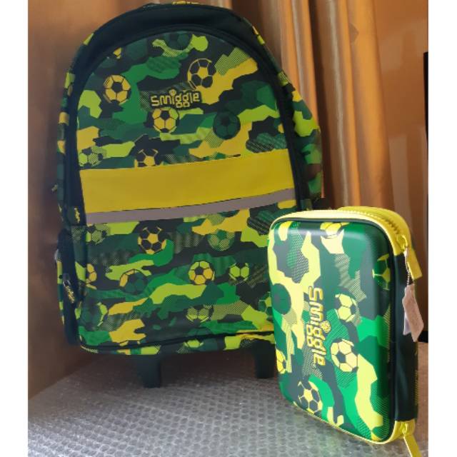 

TROLEY SMIGGLE & KOTAK PENCIL HARDCASE SMIGGLE