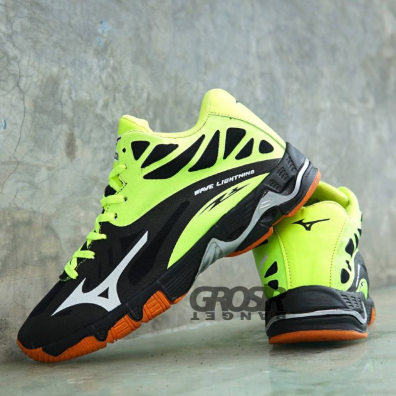 Sepatu voli Mizuno Wave Lightning Z6 Grade Ori Vietnam, Sepatu Volly Mizuno Z6, Sepatu Mizuno Import