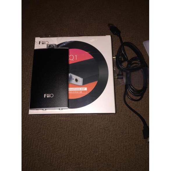 Fiio Q1 Headphone Amplifier / Amp + Dac