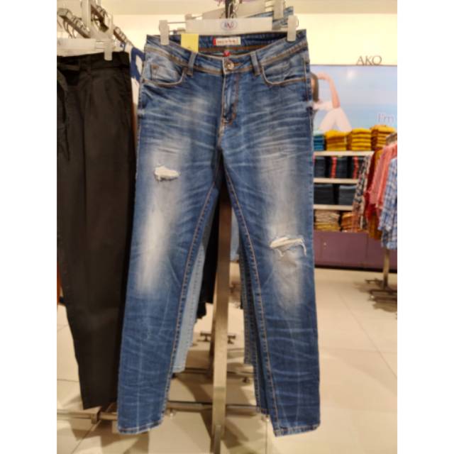 Ako celana jeans