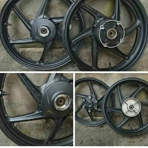Velg Pelk Racing Depan Belakang Motor Honda Cbr Old Original Copotan Honda
