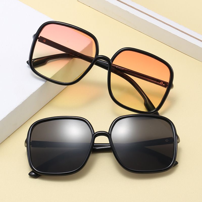 Kacamata Fashion Sunglasses Anti UV Radiasi Matahari Hitam