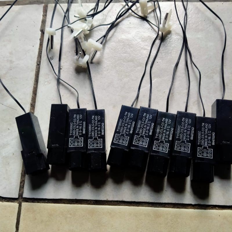 THERMISTOR NISSAN LIVINA ORIGINAL AC MOBIL / SENSOR DINGIN AC MOBIL