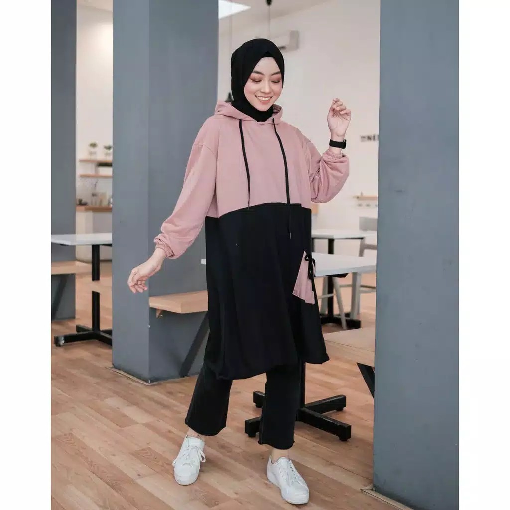 Halla Long Hoodie "Sweater Wanita"