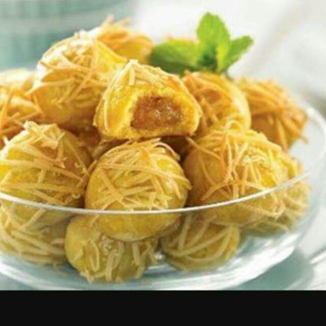

PROMO KUE NASTAR BONUS KARTU UCAPAN ISI 300GRAM