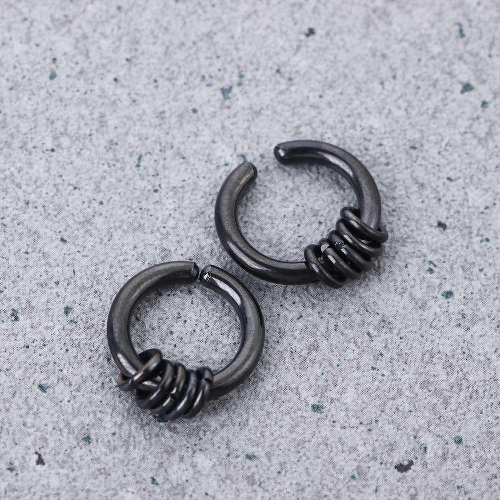 Rebuy Anting Hoop Palsu Warna Perak Kepribadian Rock Roll Lingkaran Tanpa Lubang Non Piercing Bulat Geometris Anting Klip Hitam