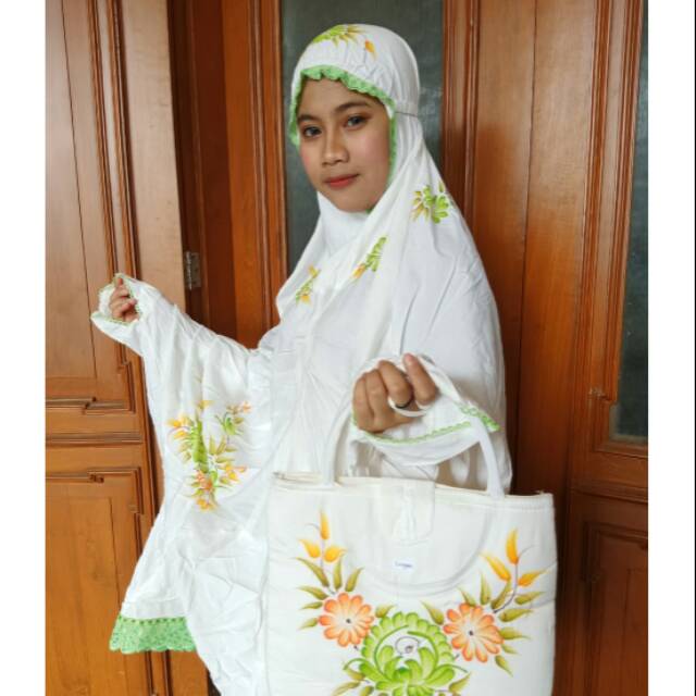 Mukena super AB lengan mukena lukis mukena syahrini mukena adem mukena super adem mukena stelan