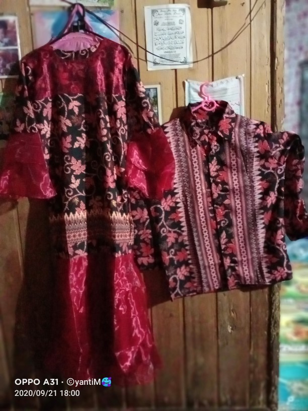 Couple Kaca Mermaid Couple Gamis Batik Duyung Mermaid Kaca Tile Couple Duyung Batik Kaca