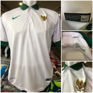 [ Dijamin ] JERSEY BAJU BOLA TIMNAS INDONESIA AWAY 2017