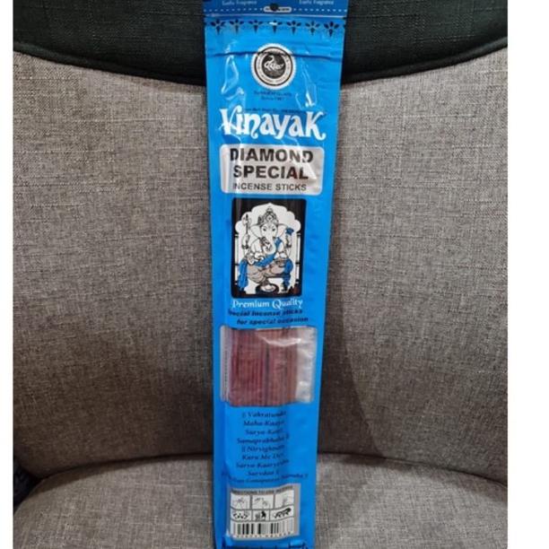 Red Bathi Vinayak Diamond Spc