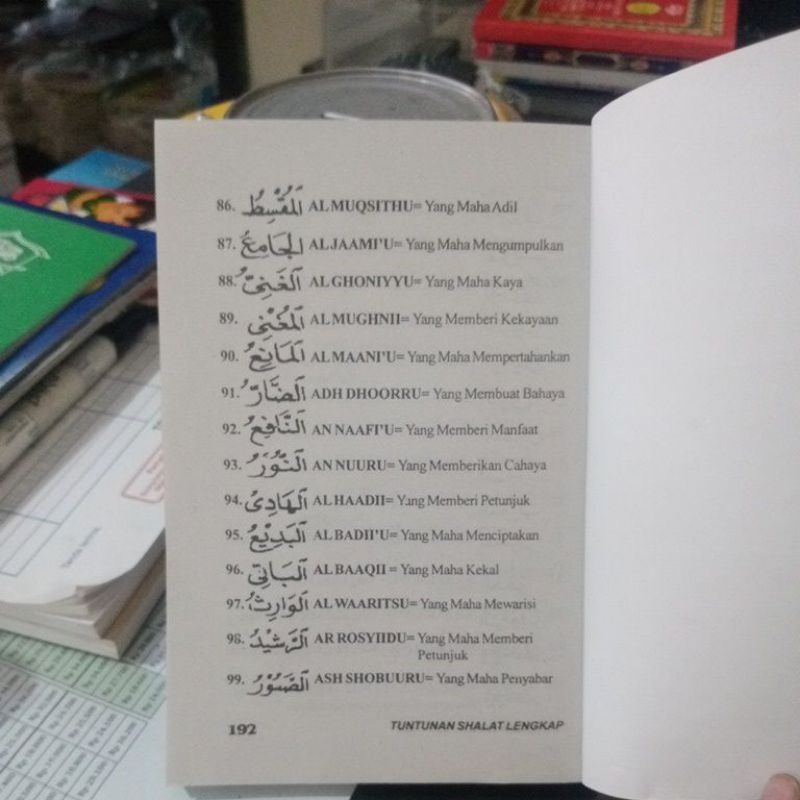 Buku Tuntunan Shalat Lengkap merah(20×14)cm